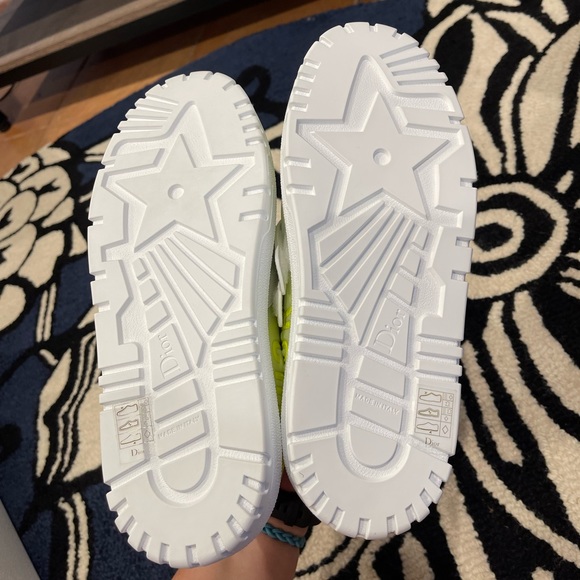 Christian Dior ID sneakers in neon yellow & white size 38 - Picture 6 of 7